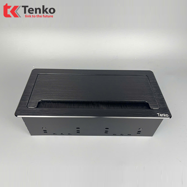 Hộp Ổ Cắm Âm Bàn Hợp Kim Nhôm Tenko TK-D4S Đen