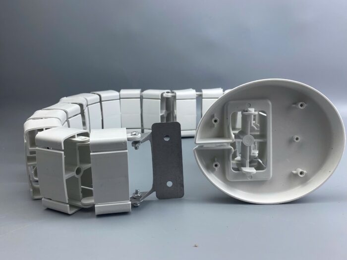Ống Luồn Dây Điện Bàn Văn Phòng Tenko TK-GL02 Trắng – Giải Pháp Quản Lý Dây Điện Gọn Gàng